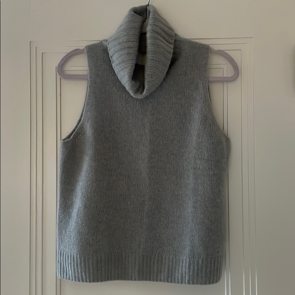 360cashmere sleeveless sweater